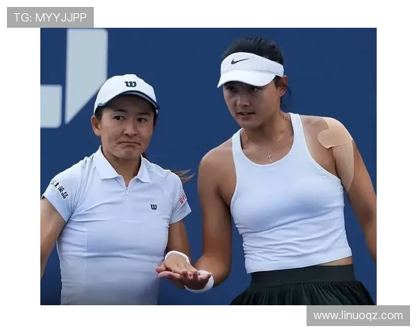 中国五朵金花强势晋级2025美网女双16强展现卓越实力 中国五朵金花强势晋级2025美网女双16强展现卓越实力